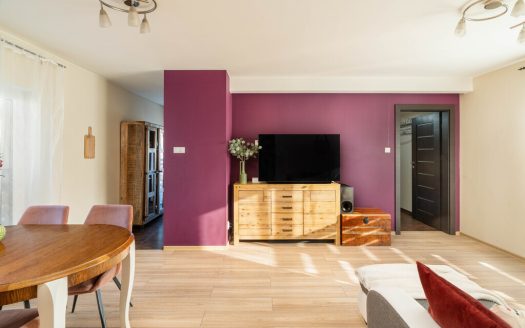 Mieszkanie z ogródkiem i własnym wejściemIDąbrówka